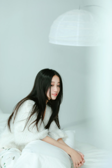 年轻的女教师免费观看
